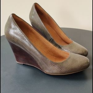 Clarks Snakeskin Heels